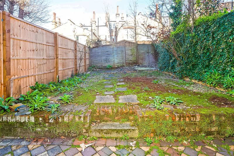 Milton Road, London, N6