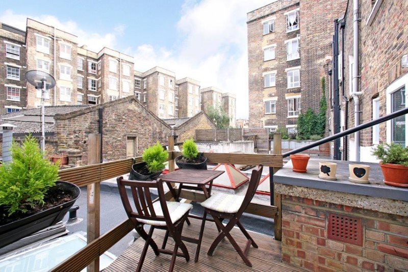 Kings Cross Road, Clerkenwell, London, WC1X