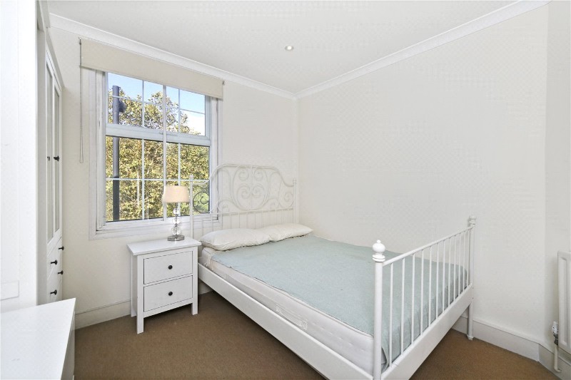New Kings Road, Fulham, London, SW6