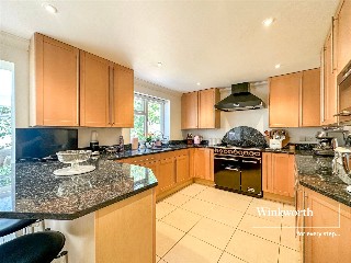 Moorside Road, West Moors, Ferndown, BH22