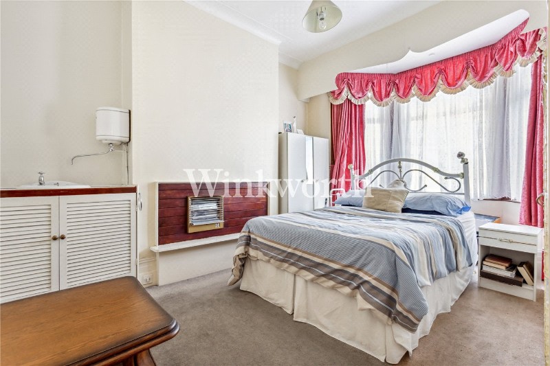 Bruce Grove Road, London, N17