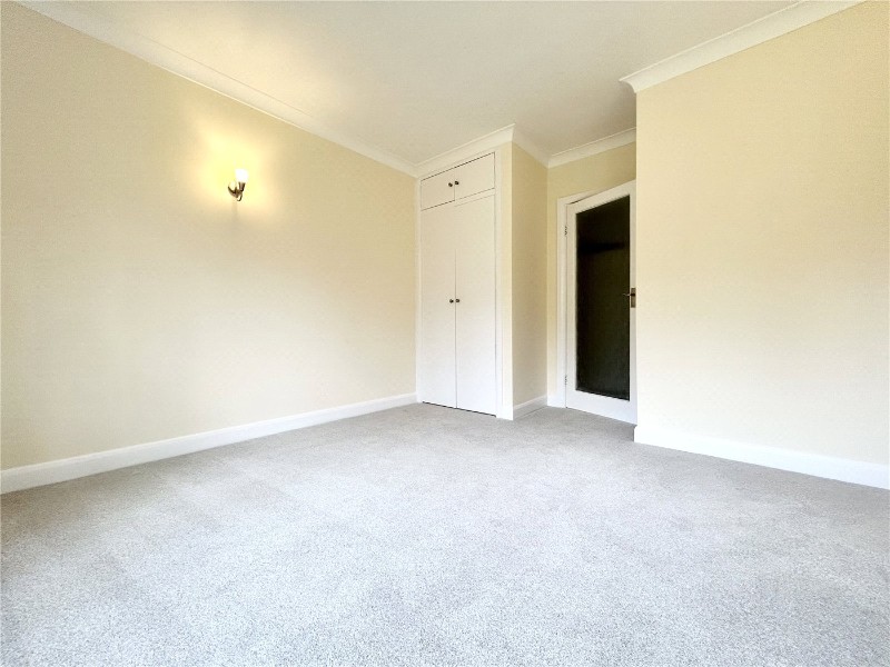 West Cliff Road, Bournemouth, BH4