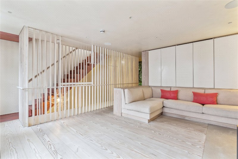 St. Lukes Mews, London, W11