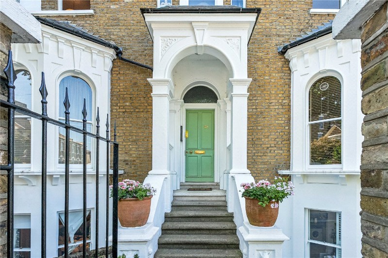 Highbury Hill, Highbury, London, N5