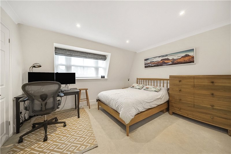 Fielding Mews, Barnes, London, SW13