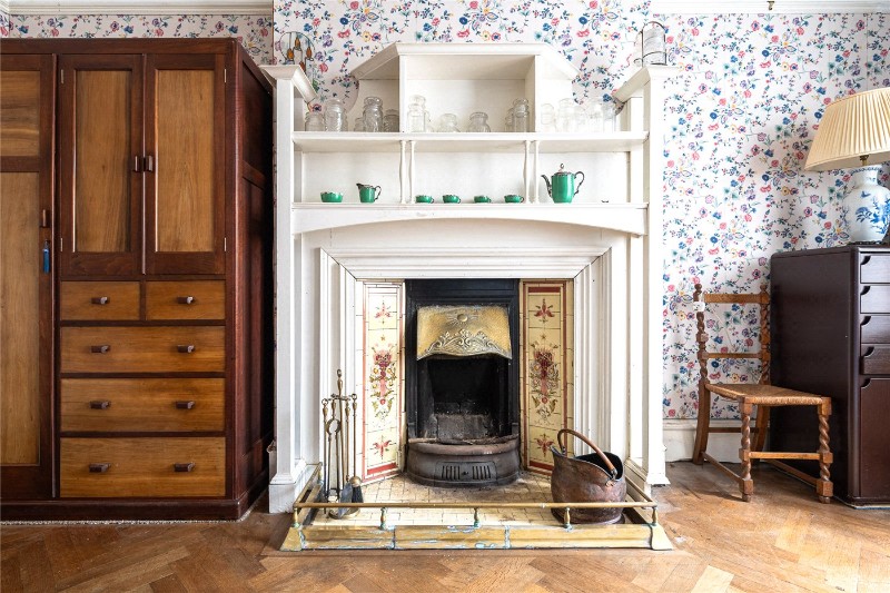 Normanhurst Road, London, SW2