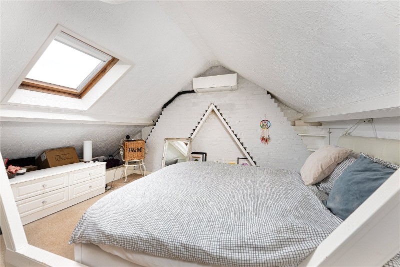 Compton Crescent, London, W4