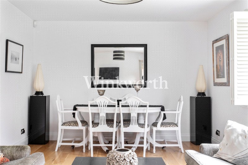 Village Road, Enfield, EN1