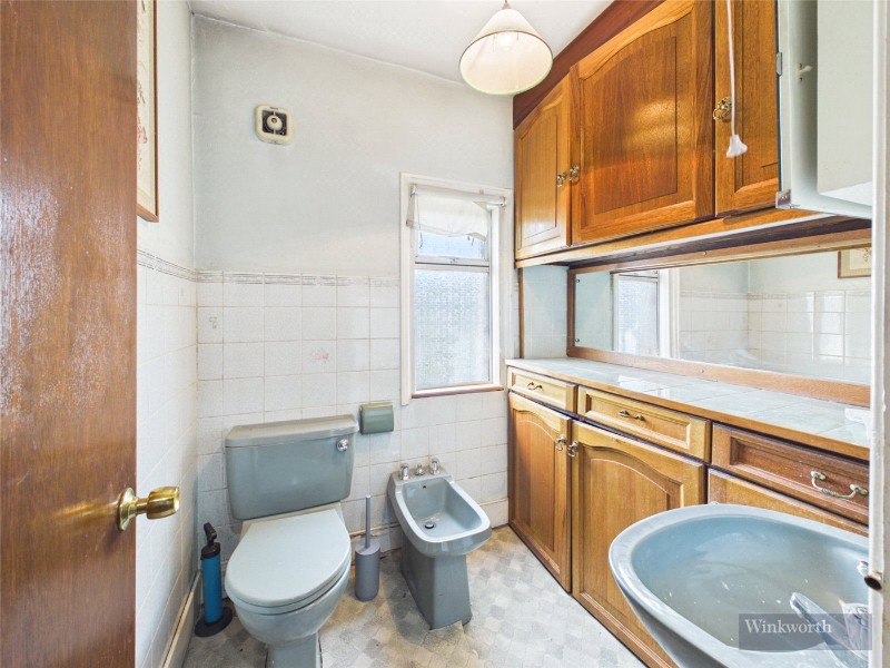 Hook Road, Surbiton, KT6
