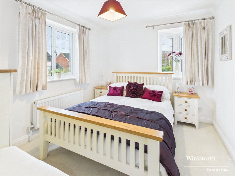 Ludlow Close, Newbury, Berkshire, RG14