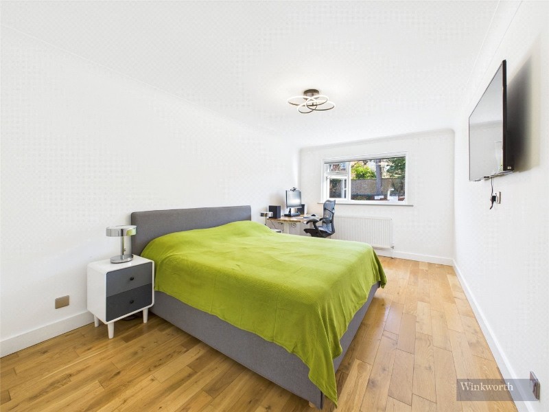 Lovelace Gardens, Surbiton, KT6