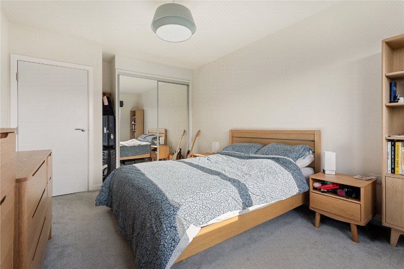 Springfield Drive, London, SW17