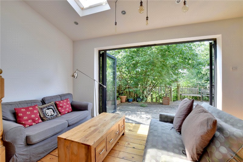 Lansdowne Lane, Charlton, London, SE7