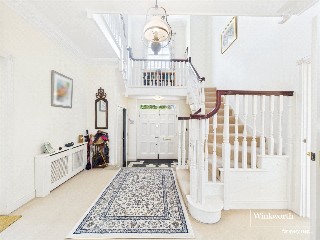 Calcot Park, Calcot, Reading, Berkshire, RG31