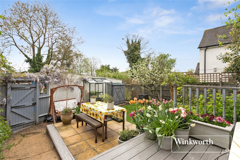 Warwick Road, New Barnet, EN5