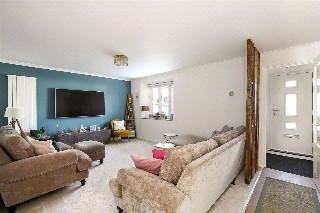 St. Annes Close, Winchester, Hampshire, SO22