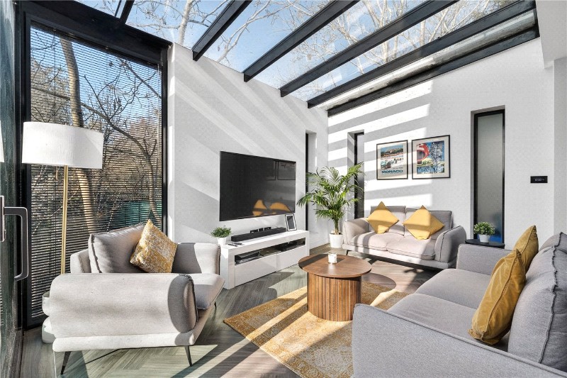 Jessamy Road, Weybridge, Surrey, KT13