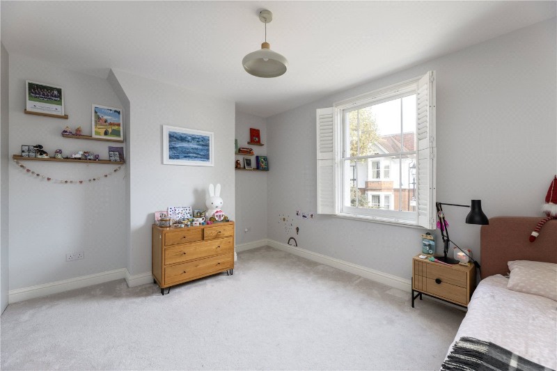 Coalecroft Road, London, SW15