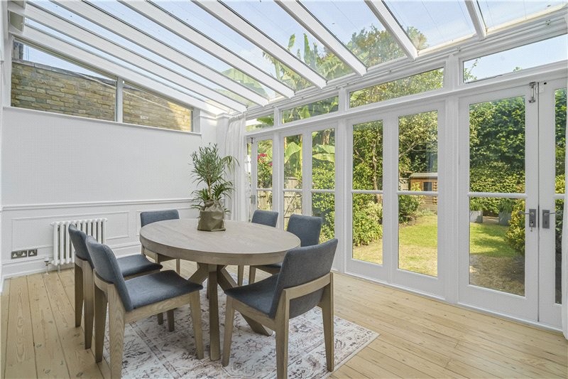 Melville Road, Barnes, London, SW13