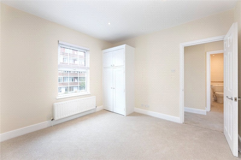 Upper Richmond Road, London, SW15