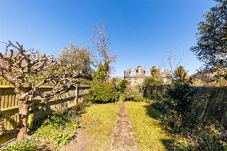 Buttermere Drive, London, SW15