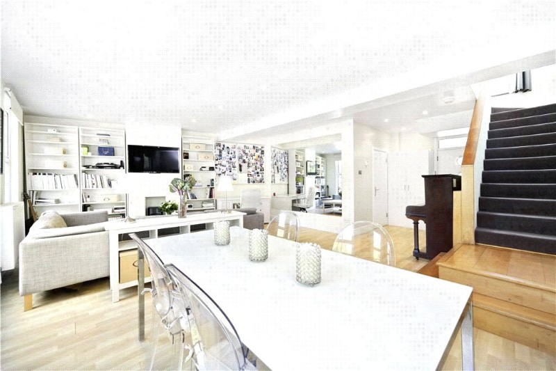 New Kings Road, Fulham, London, SW6