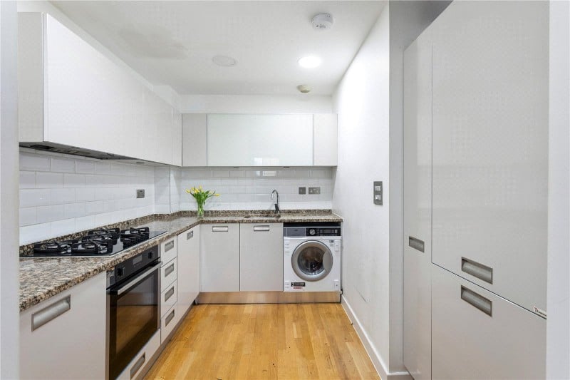 Enfield Road, London, N1