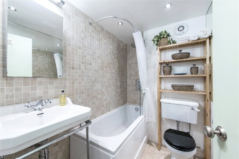 Tulse Hill, London, SW2