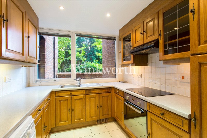 Britten Close, London, NW11