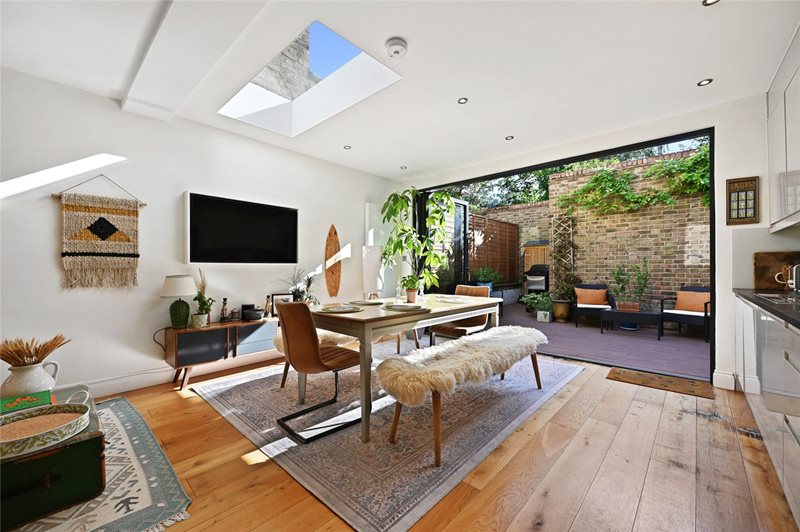 Southcombe Street, London, W14