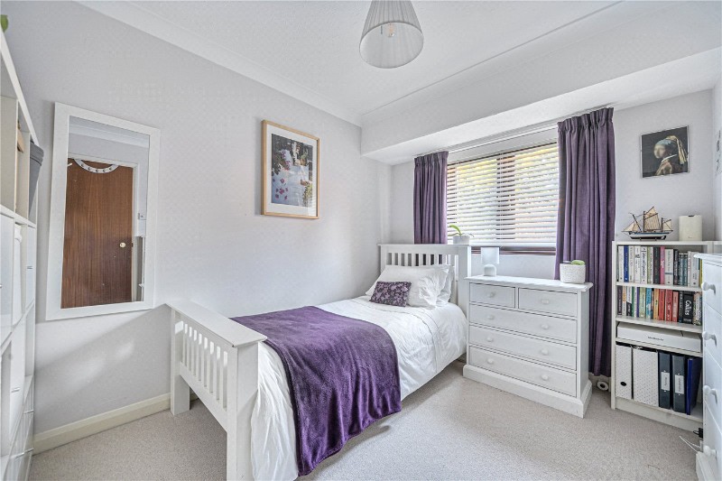 Clare Mead, Rowledge, Farnham, Surrey, GU10