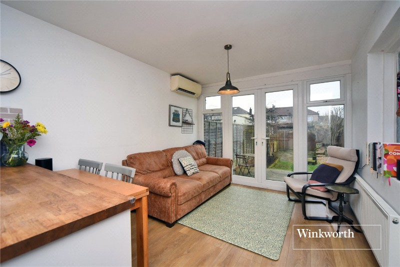 Buckland Way, Worcester Park, KT4