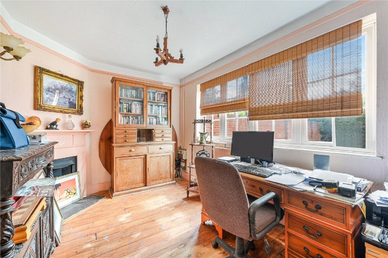North Looe, Reigate Road, Epsom, Surrey, KT17