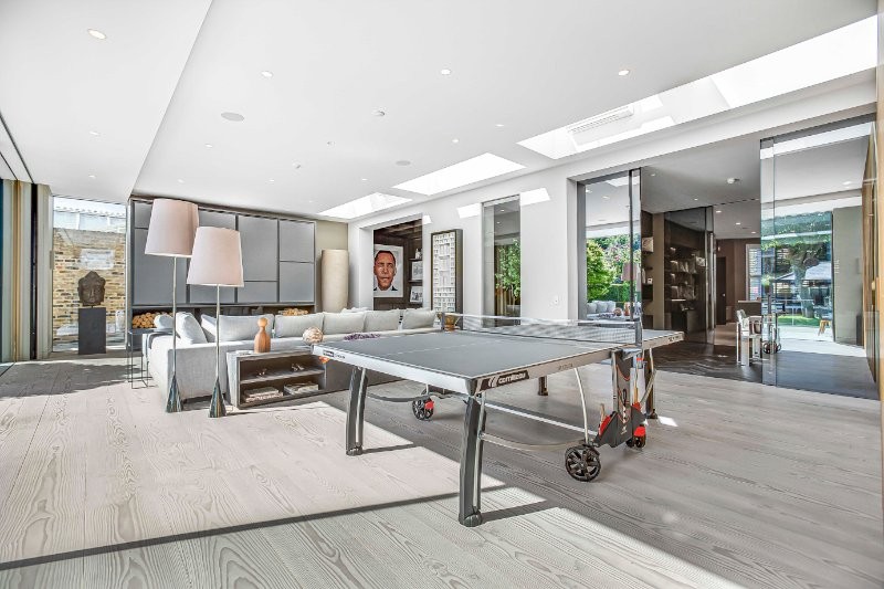 Castelnau, Barnes, London, SW13
