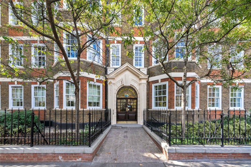 Hanover Gate Mansions, Park Road, St John&#39;s Wood, London, NW1