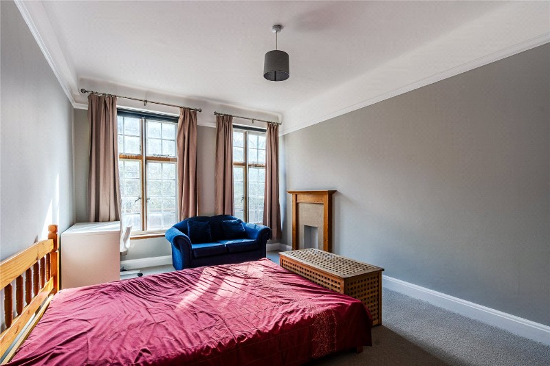 Brixton Hill, London, SW2