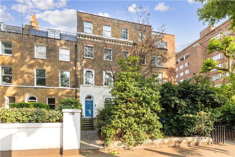 Kennington Park Road, London, SE11