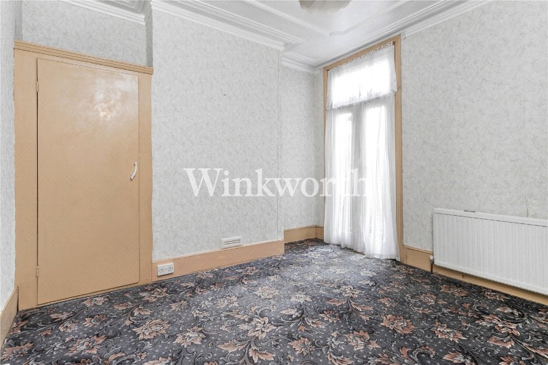 Westbury Avenue, London, N22