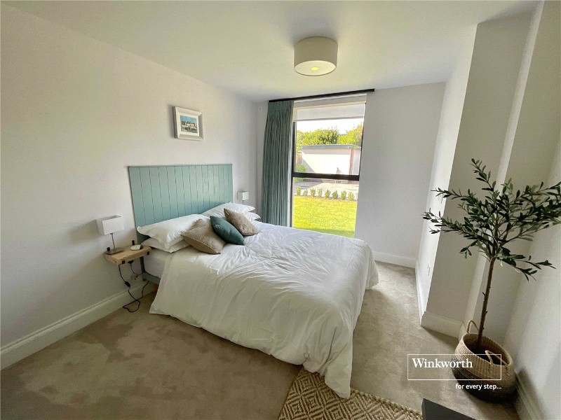 Wharncliffe Road, Highcliffe, Christchurch, Dorset, BH23