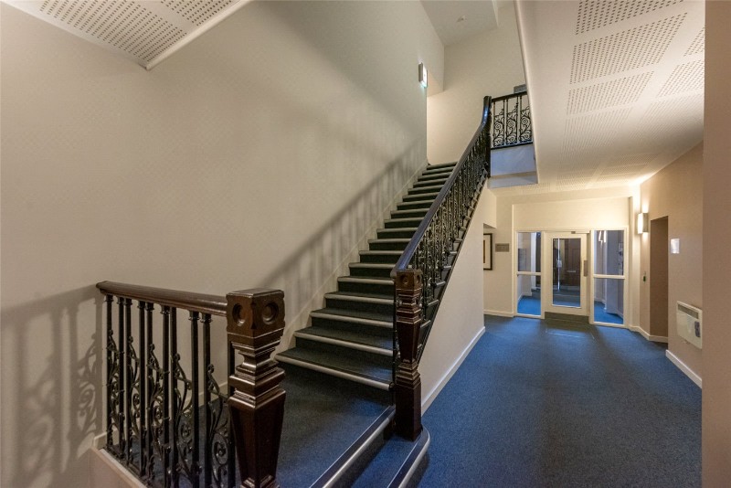 Glengall Road, London, NW6