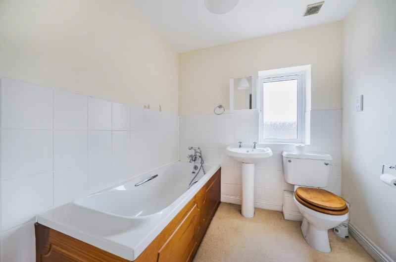 Kestrel Close, Tiverton, Devon, EX16