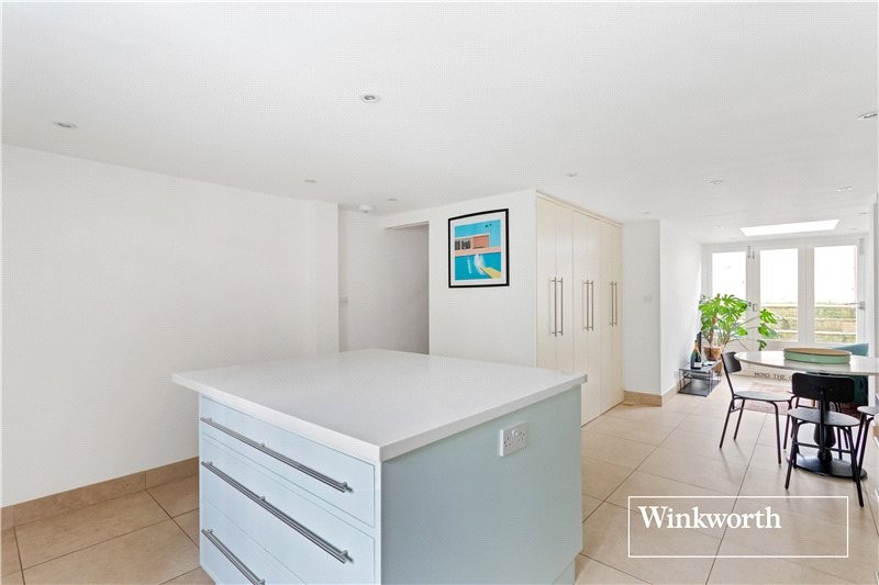 Walcot Square, London, UK, SE11