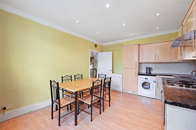 St Stephens Avenue, London, W12
