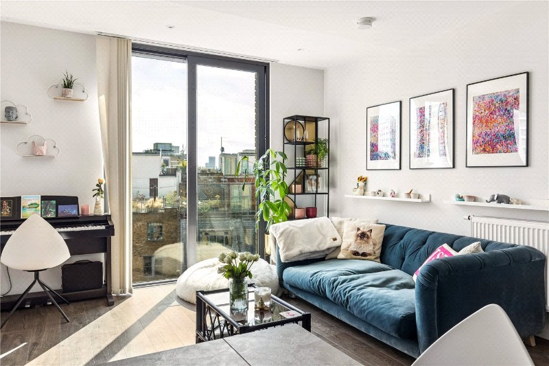 Bridle Mews, London, E1