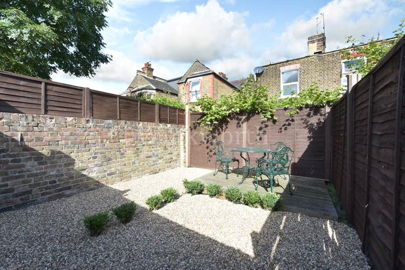 Sydney Road, First Floor Flat, London, N8
