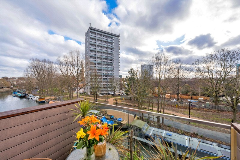 Waterfront Apartments, 82 Amberley Road, London, W9