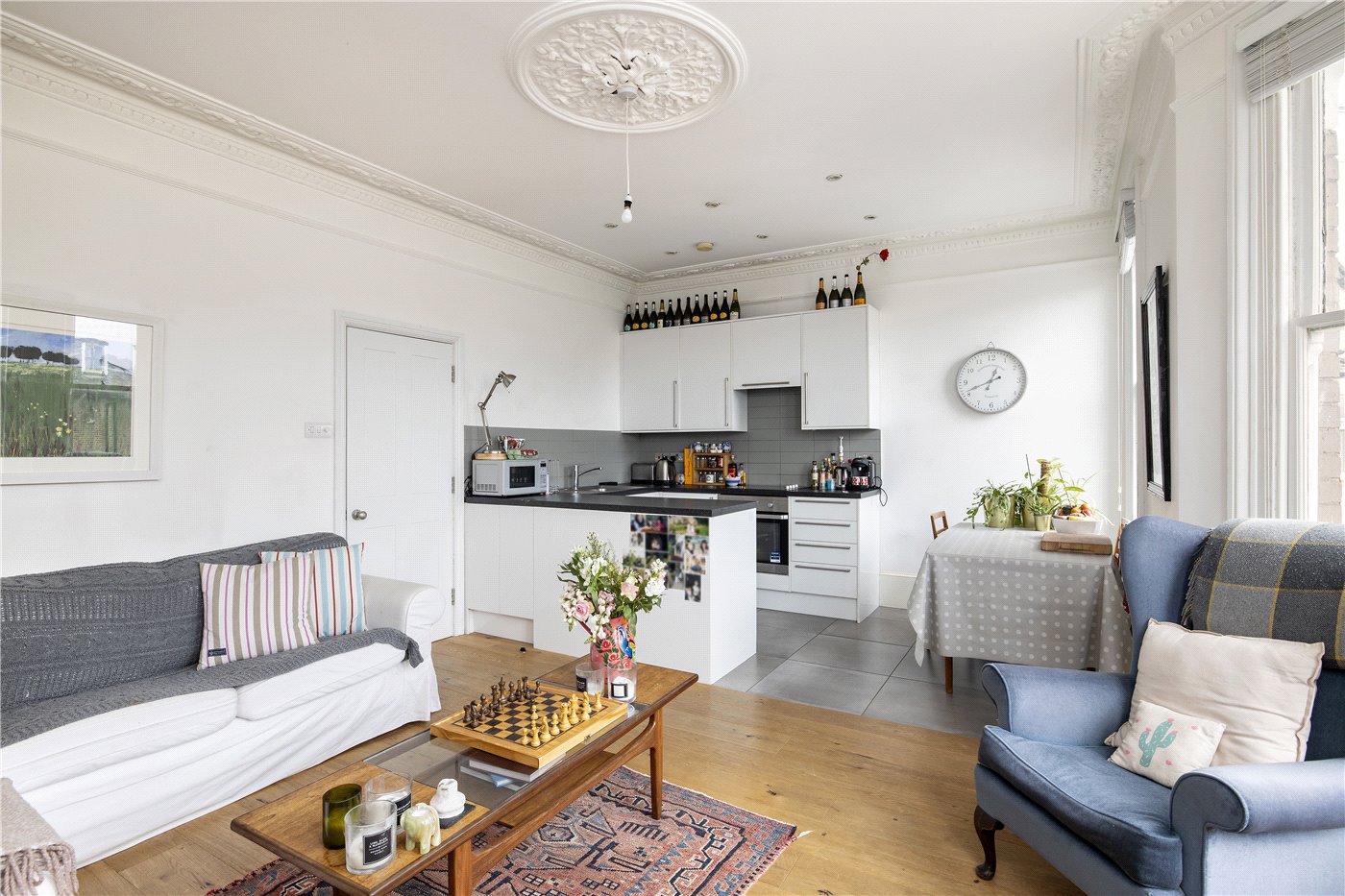 Reception/Kitchen