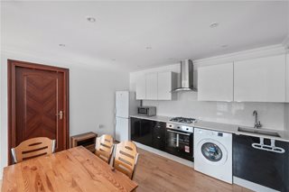 Roz House, 13 Stanway Street, N1