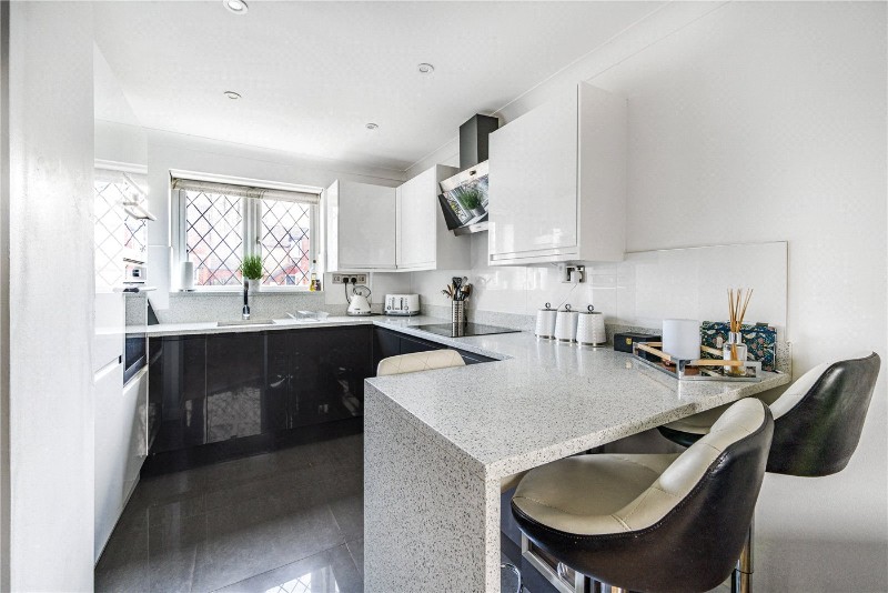 Shepherds Chase, Bagshot, Surrey, GU19