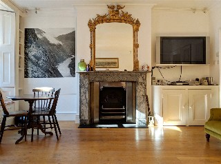 New Row, London, WC2N